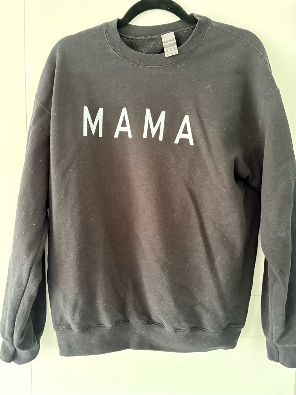 Gildan Black 'MAMA' Crewneck Sweatshirt - Casual Womens Sweater